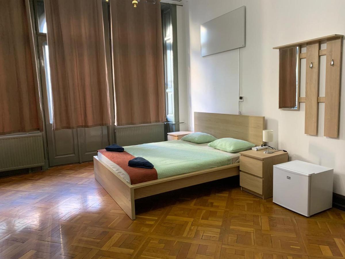 Kecskemeti Rooms Budapest Esterno foto