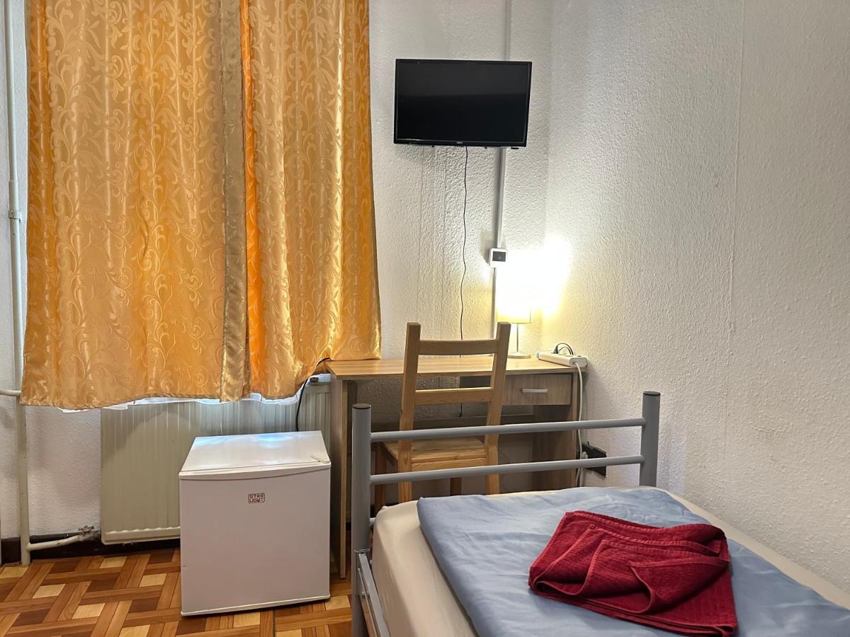 Kecskemeti Rooms Budapest Esterno foto