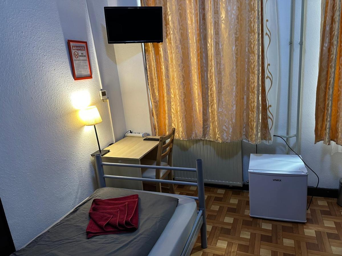 Kecskemeti Rooms Budapest Esterno foto